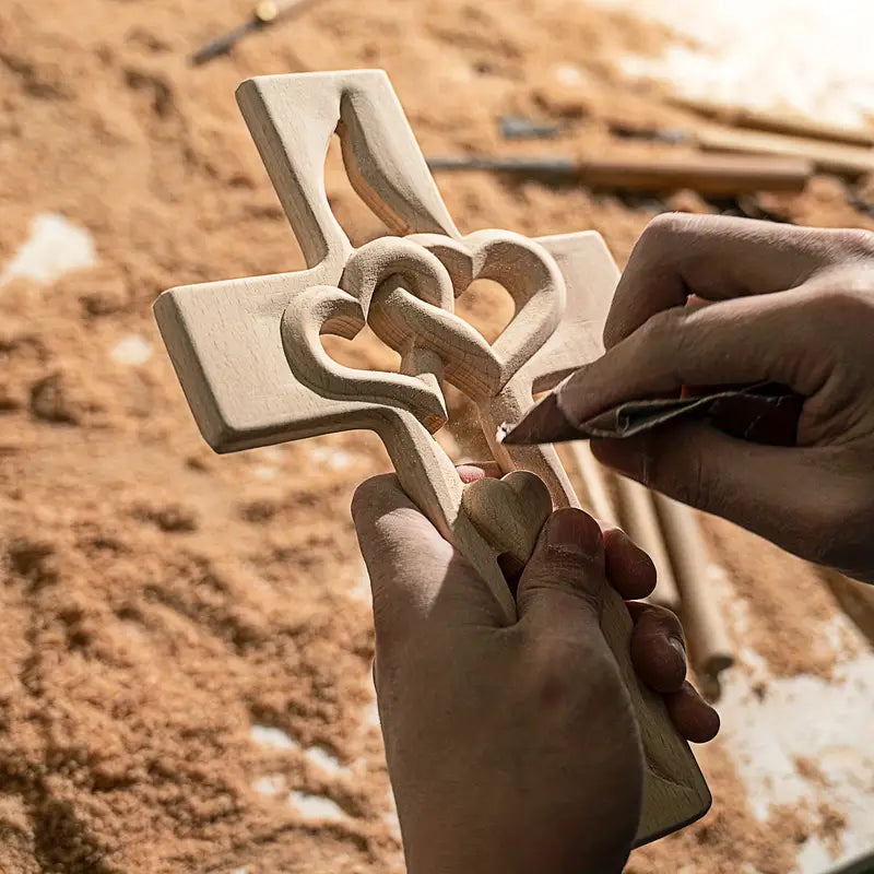 ❤️Interwoven Hearts Cross ✝️